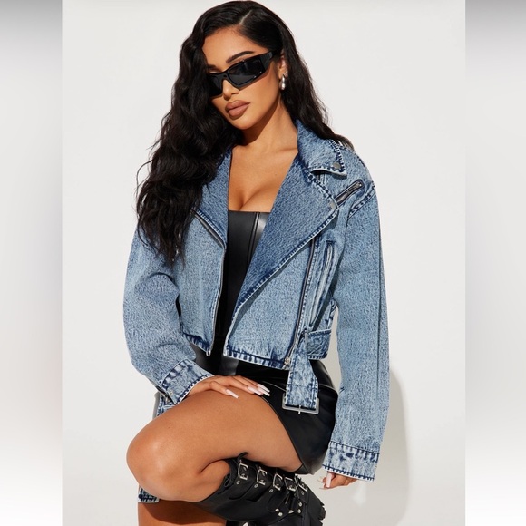 Women’s Denim Jean Moto Biker Jacket With Silver Hardware Details | NWT - Picture 2 of 13